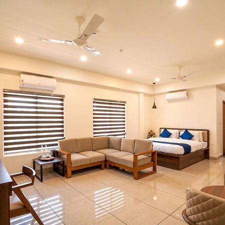 Kumbanad Heritage Hotel Vennikulam Экстерьер фото