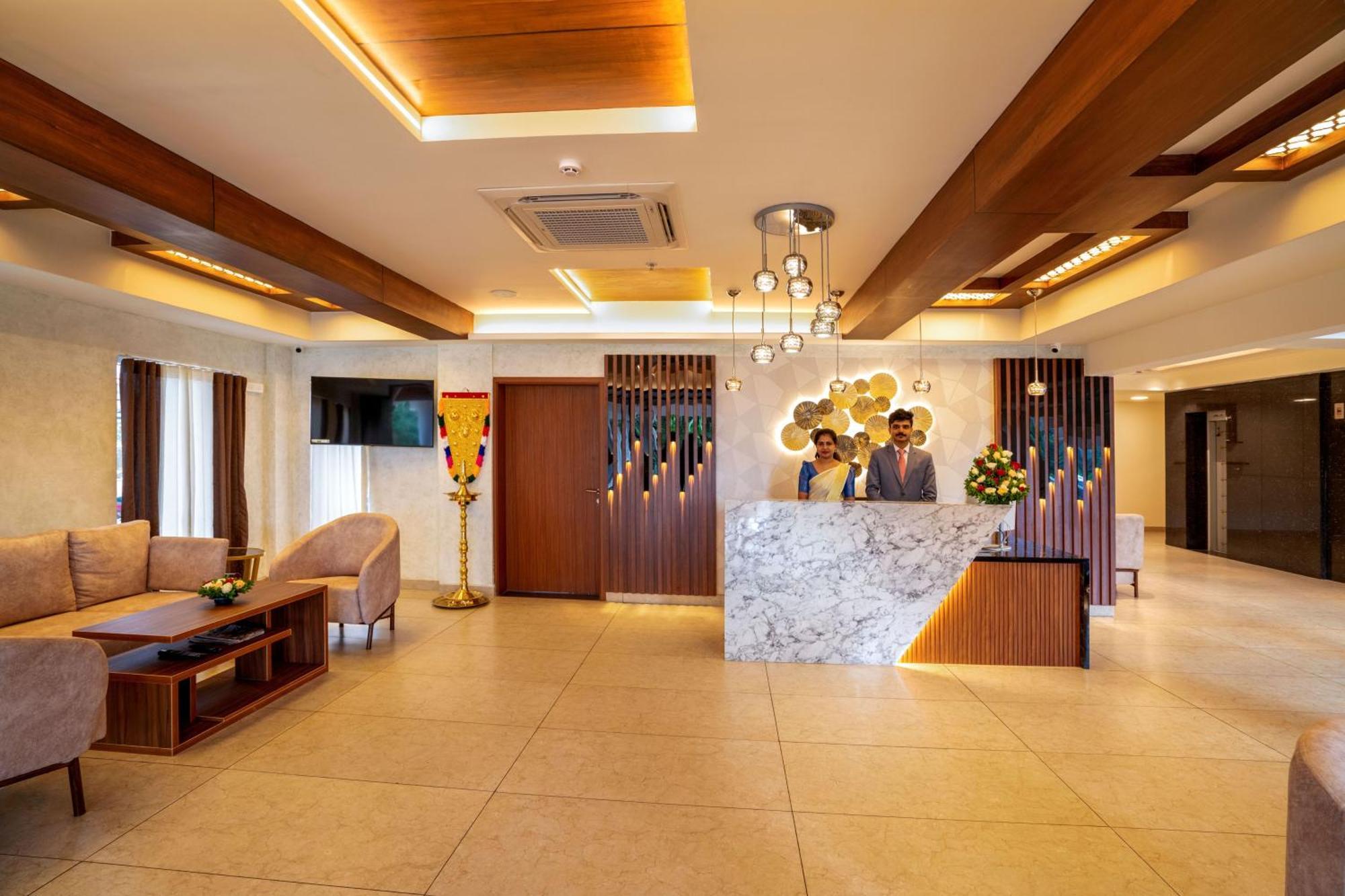 Kumbanad Heritage Hotel Vennikulam Экстерьер фото